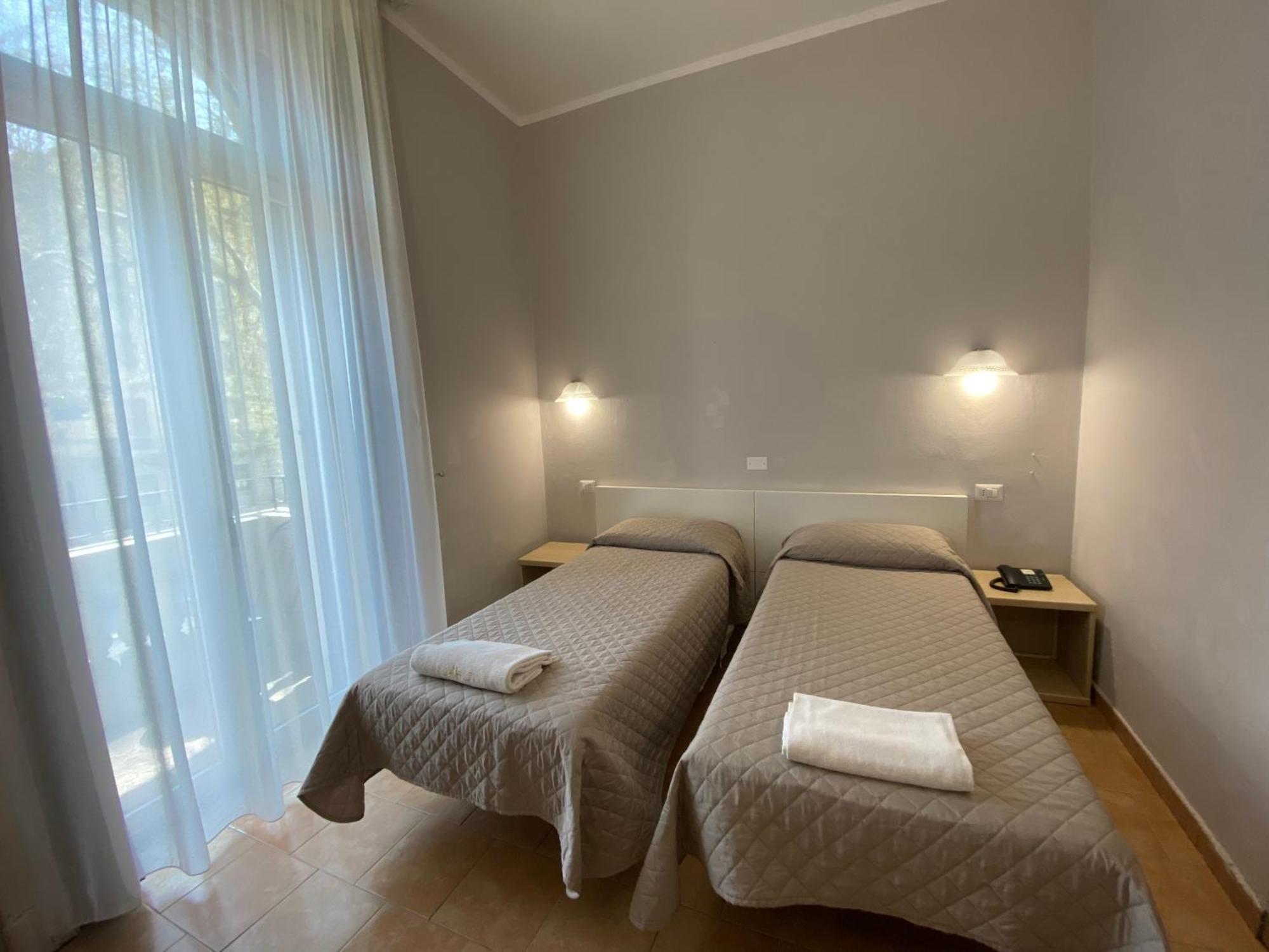 Hotel Atena Μιλάνο Εξωτερικό φωτογραφία