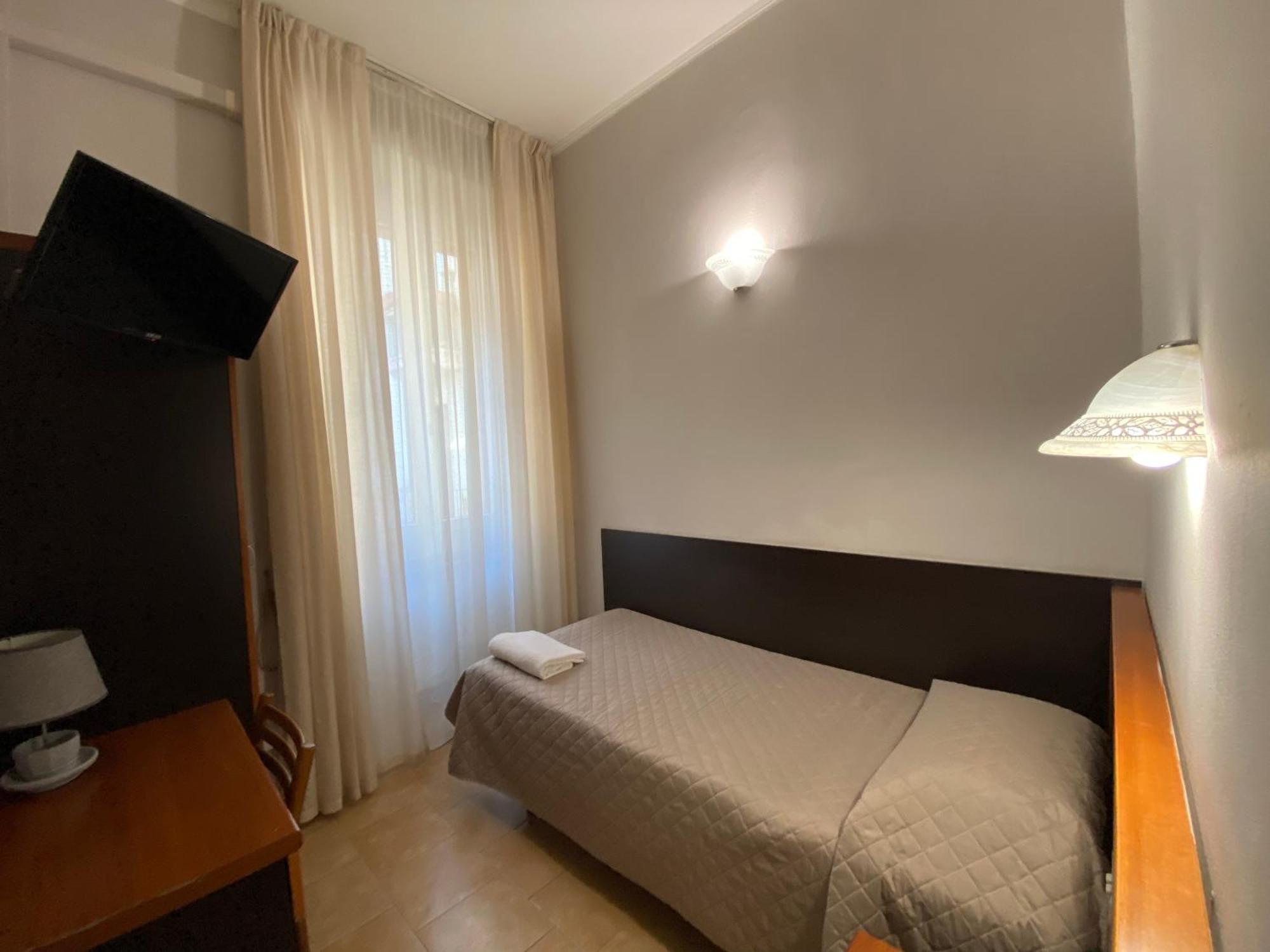 Hotel Atena Μιλάνο Εξωτερικό φωτογραφία